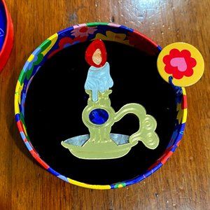 Erstwilder Curse the Darkness Candle Brooch Spellbound BNIB